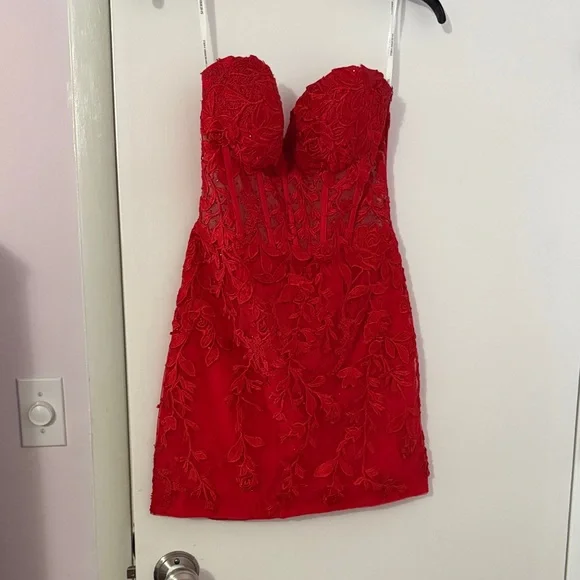 Sherri Hill Red Lace Mini Dress is available for purchase on au PAY Market  - Imported Goods Online Store Co.Ltd. | au PAY Market - Online Shopping Site